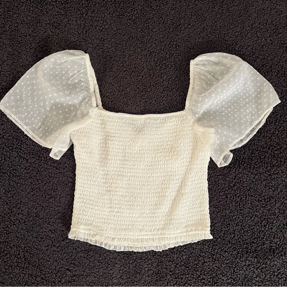 Abercrombie & Fitch | Puffy Sleeve Poplin Top - Picture 2 of 5